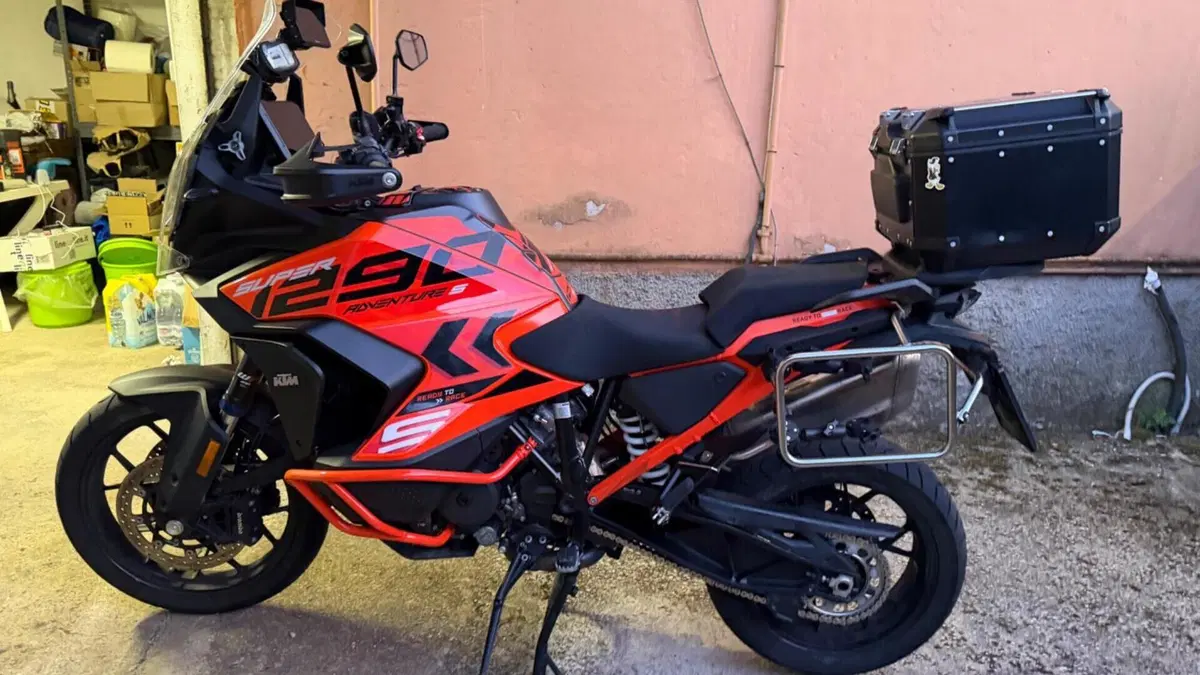 KTM 1290 Super Adventure S (2022 - 25)  (2)