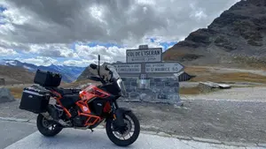 KTM 1290 Super Adventure S (2022 - 25)  (6)