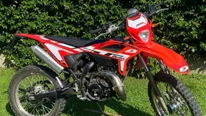 Betamotor RR 50 Enduro (2021 - 26)  (2)