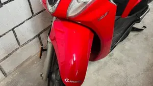 Kymco People 125i One DD (2016 - 17)  (3)