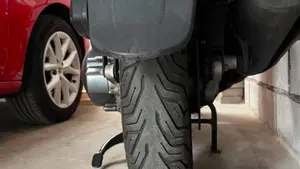 Kymco People 125i One DD (2016 - 17)  (9)