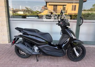 Piaggio Beverly 300 i.e. ABS-ASR (2016 - 20) - Annuncio 10068972