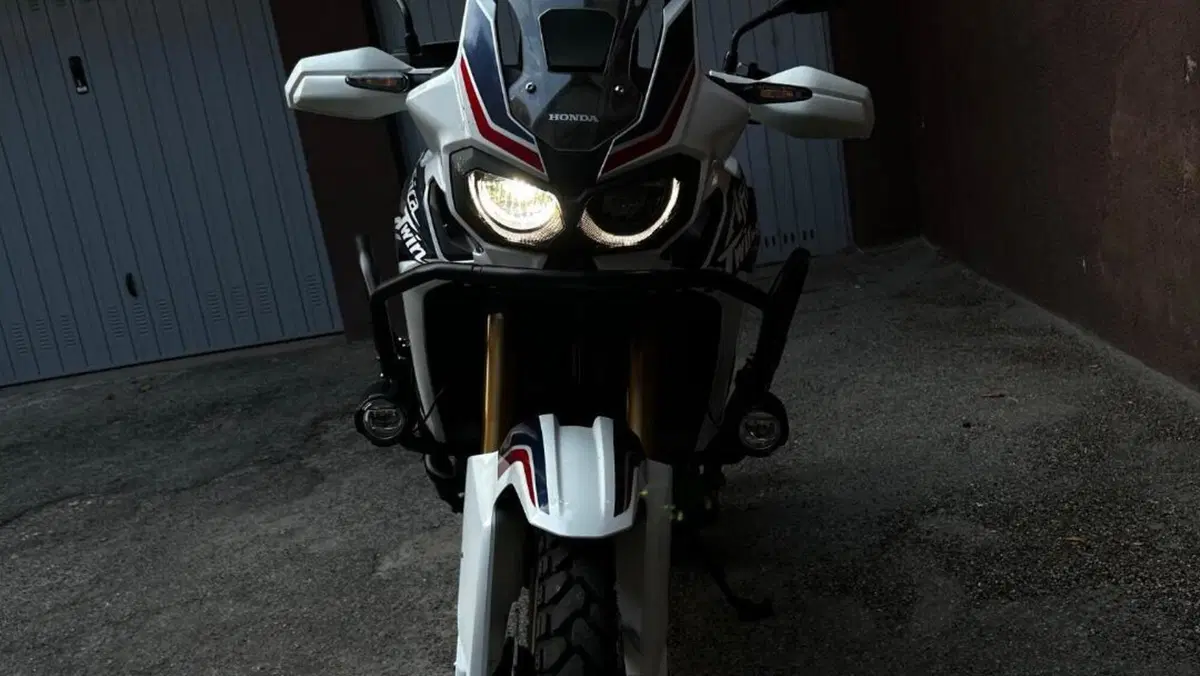 Honda Africa Twin CRF 1000L (2018 - 19)  (2)