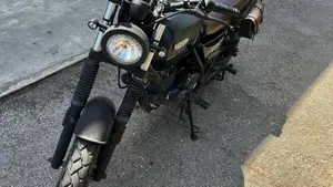 Brixton Motorcycles Cromwell 125 CBS (2021 - 26)  (2)