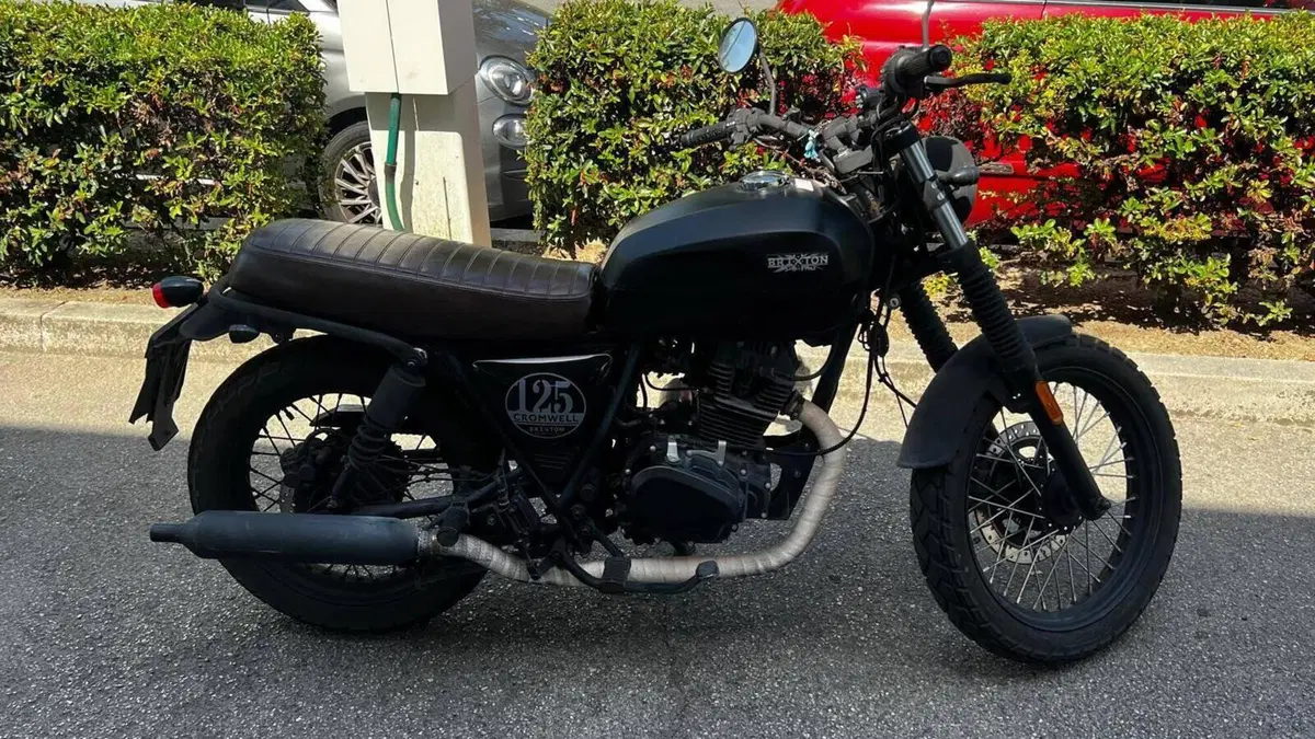 Brixton Motorcycles Cromwell 125 CBS (2021 - 26)  (4)
