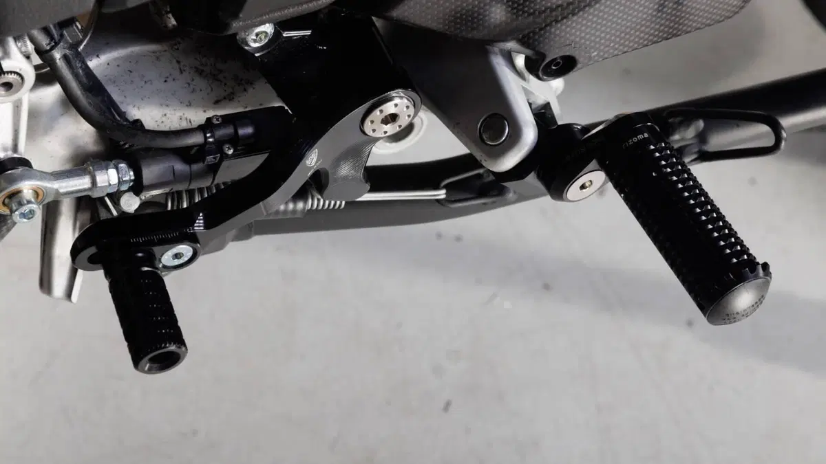 Ducati Multistrada V4 Pikes Peak (2021 - 24)  (18)