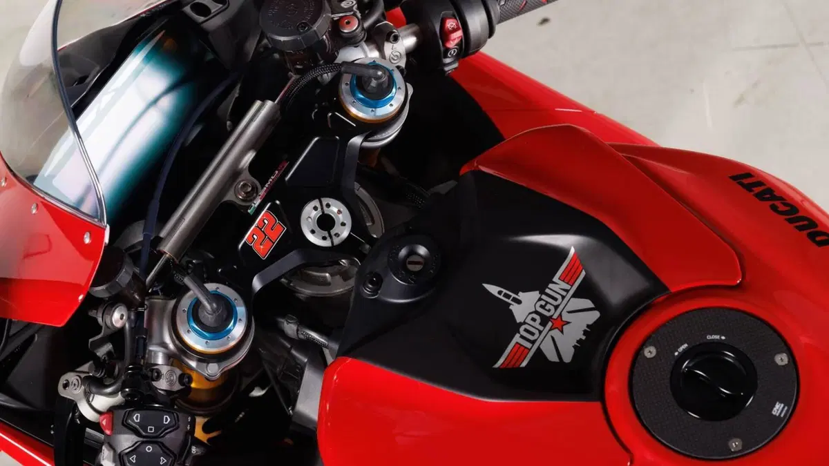 Ducati Panigale V4 S (2025 - 26)  (17)
