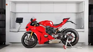 Ducati Panigale V4 S (2025 - 26)  (19)