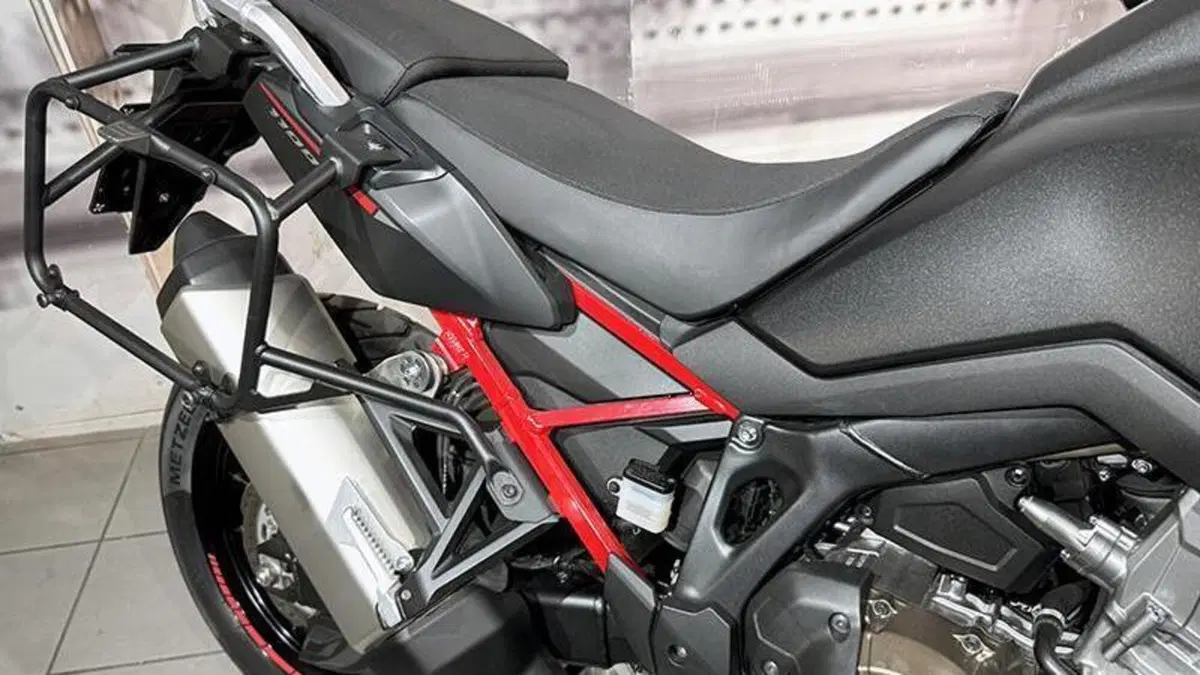 Honda Africa Twin CRF 1100L (2020 - 21)  (3)