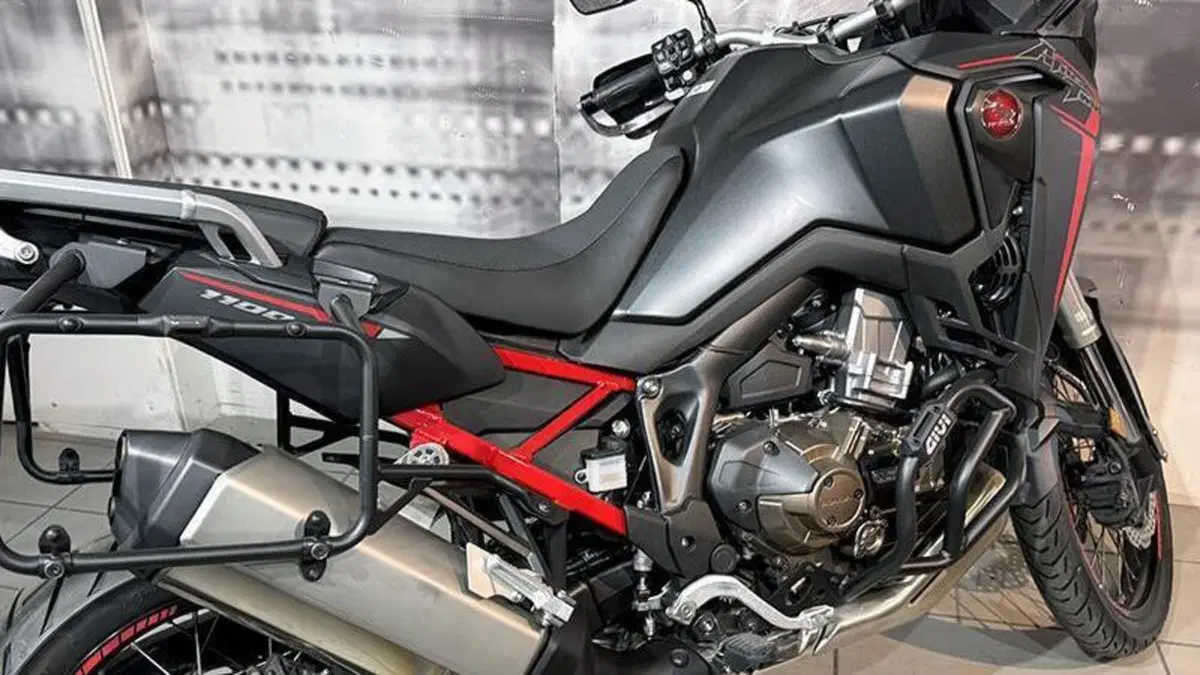 Honda Africa Twin CRF 1100L (2020 - 21)  (4)