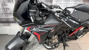 Honda Africa Twin CRF 1100L (2020 - 21)  (5)
