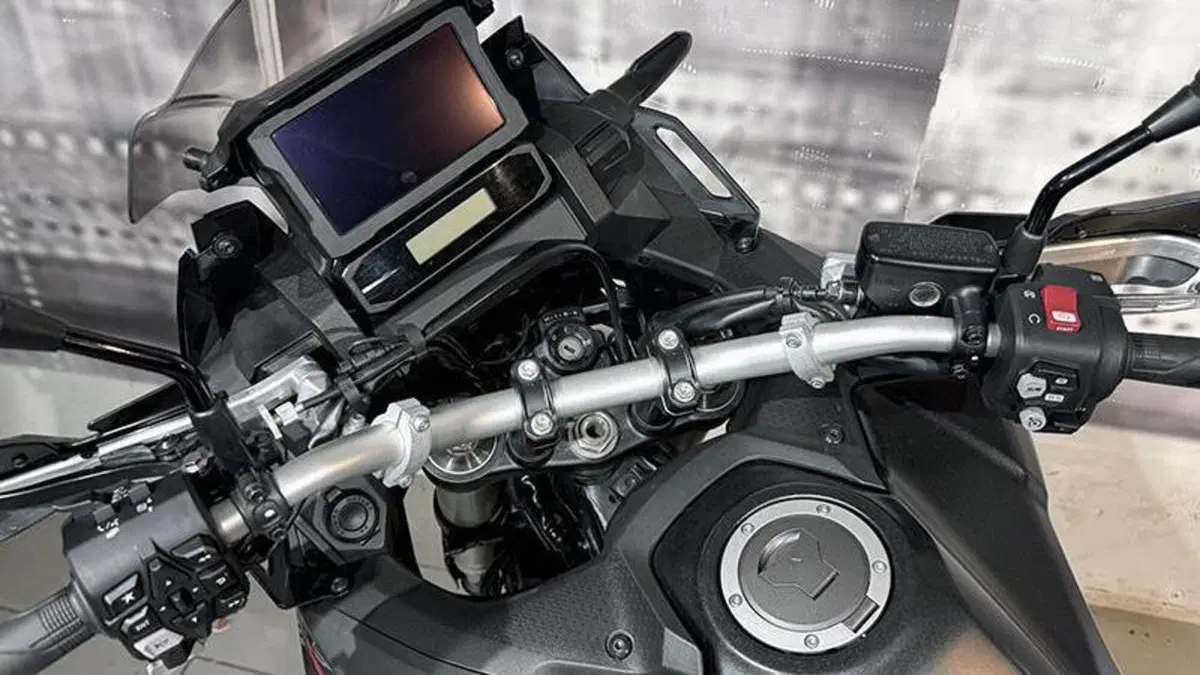 Honda Africa Twin CRF 1100L (2020 - 21)  (6)