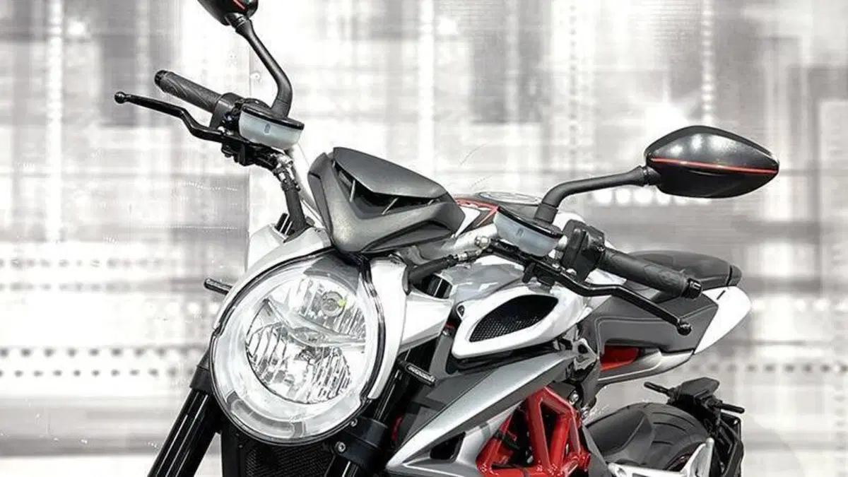 MV Agusta Brutale 800 RR (2017 - 20)  (3)