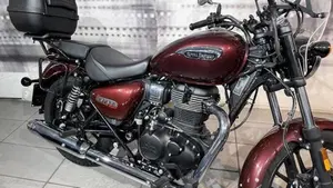 Royal Enfield Meteor 350 (2021 - 26)  (7)