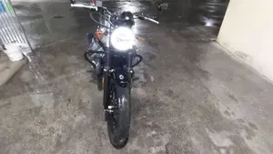 Moto Guzzi V7 III Stone S (2020)  (9)