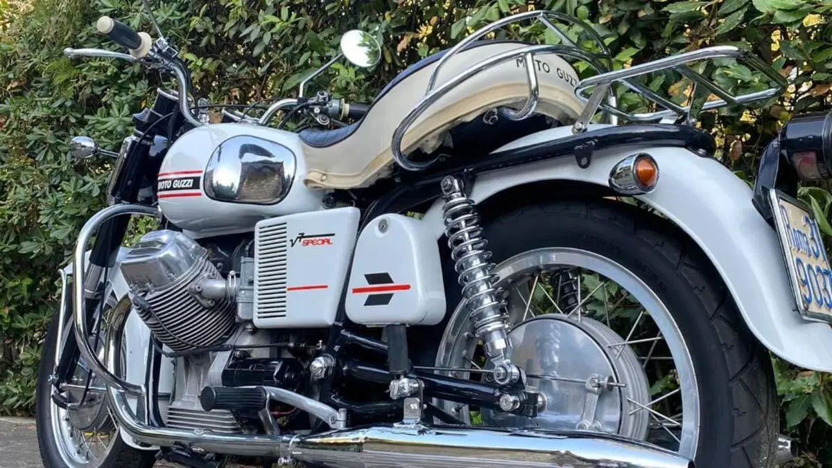 Moto Guzzi   (13)