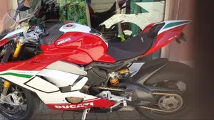 Ducati Panigale V4 Speciale 1100 (2018 - 19)  (2)