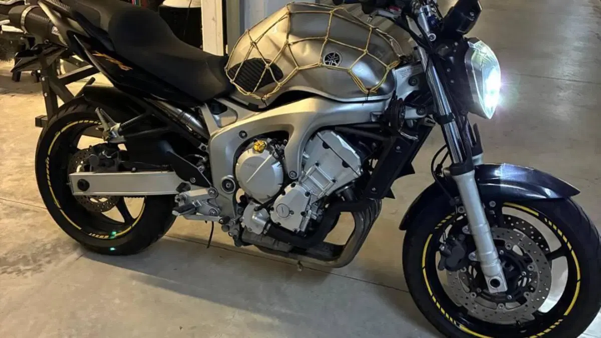 Yamaha FZ6 (2004 - 07)  (5)