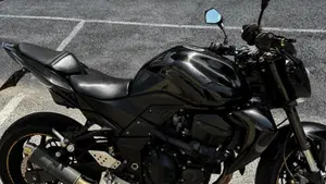 Kawasaki Z 750 (2007 - 14)  (3)