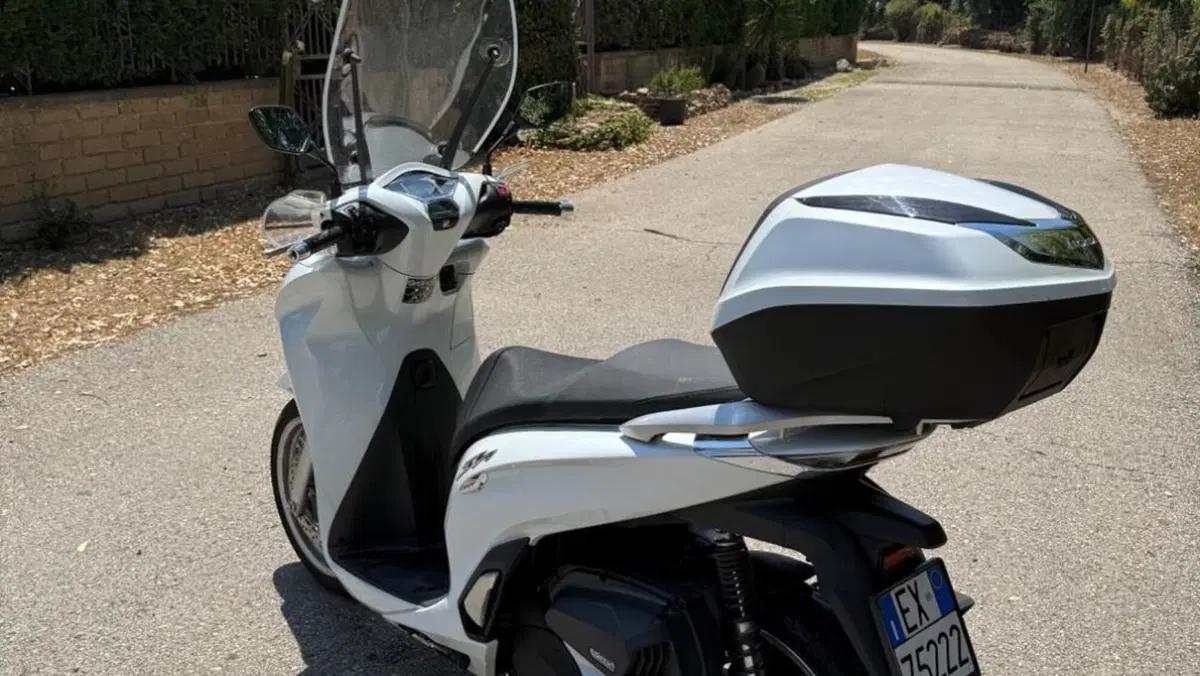 Honda SH 350 (2021 - 24)  (5)