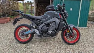 Yamaha MT-09 (2021 - 23) usata