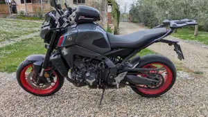 Yamaha MT-09 (2021 - 23)  (5)