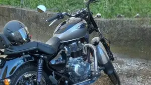 Royal Enfield Meteor 350 Aurora (2024 - 26) 
