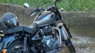 Royal Enfield Meteor 350 Aurora (2024 - 26) usata