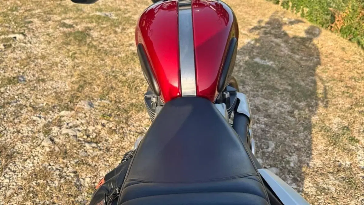 Triumph Scrambler 1200 XE Gold Line Edition (2021 - 22)  (8)