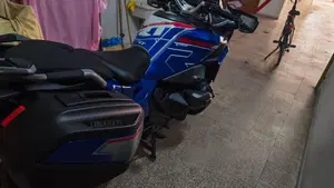 Bmw R 1300 RT (2026)  (2)