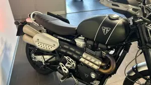 Triumph Scrambler 1200 XC (2021 - 23)  (10)