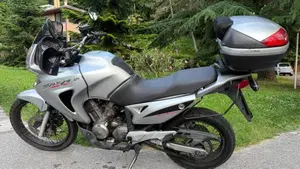 Honda Transalp XL 650V (2005 - 06) 
