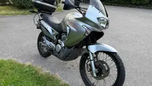 Honda Transalp XL 650V (2005 - 06)  (6)