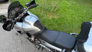 Honda Transalp XL 650V (2005 - 06)  (9)