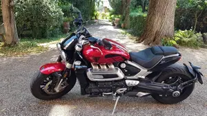 Triumph Rocket 3 R (2021 - 24)  (2)