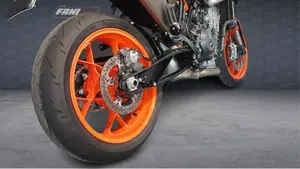 KTM 890 Duke GP (2022 - 23)  (6)