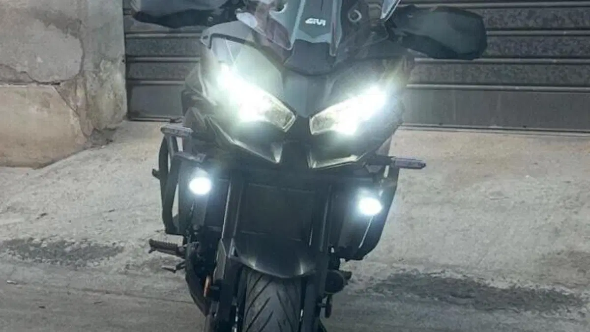 Kawasaki Versys 650 Grand Tourer (2025 - 26)  (2)