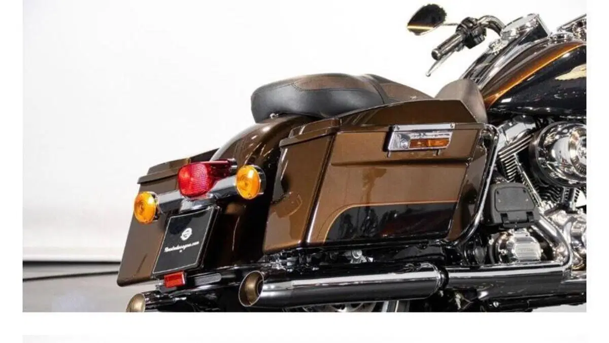 Harley-Davidson 103 Road King Classic (2011 - 13) - FLHRC  (4)
