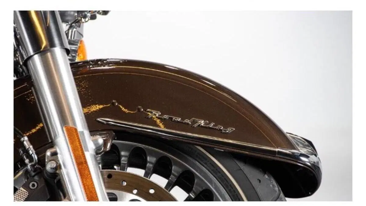 Harley-Davidson 103 Road King Classic (2011 - 13) - FLHRC  (8)
