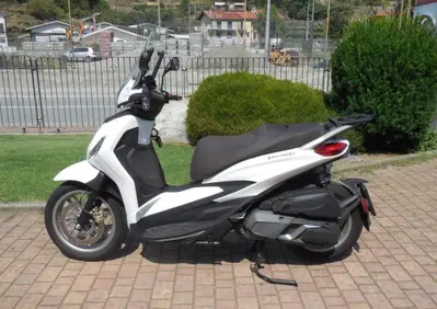 Piaggio Beverly 400 ABS-ASR (2021 - 24) - Annuncio 10069419