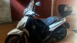 Piaggio Beverly 300 i.e. ABS-ASR (2016 - 20) 