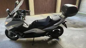 Yamaha T-Max 500 (2008 - 12)  (6)