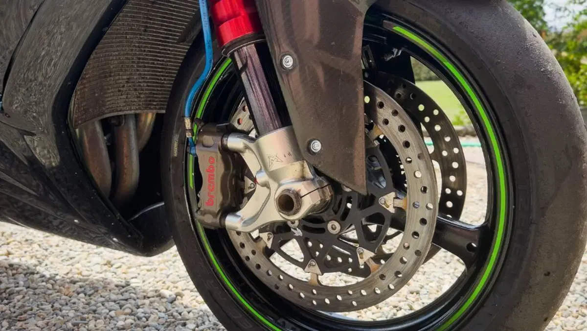 Kawasaki Ninja 1000 ZX-10R (2011 - 15)  (3)