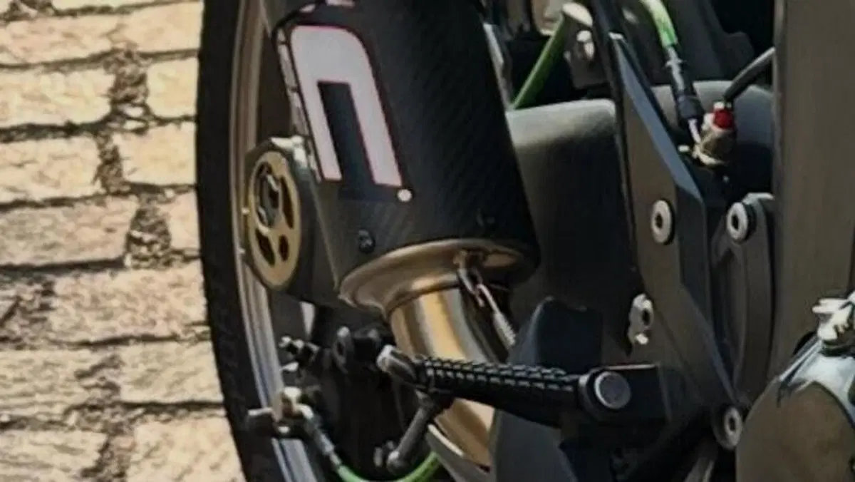 Kawasaki Z 1000 (2010 - 13)  (3)