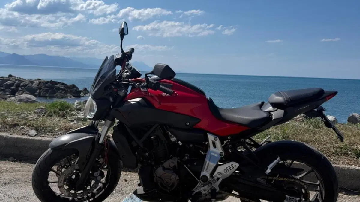 Yamaha MT-07 (2014 - 16)  (2)