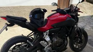 Yamaha MT-07 (2014 - 16)  (3)