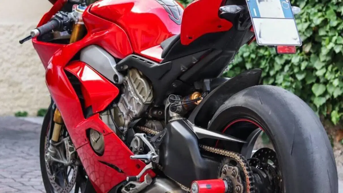 Ducati Panigale V4 S 1100 (2018 - 19)  (5)
