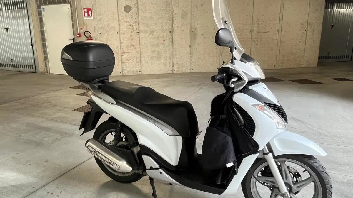 Honda SH 150i (2009 - 12) 