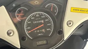 Honda SH 150i (2009 - 12)  (8)