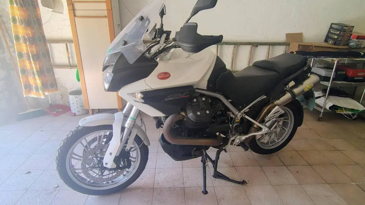 Moto Guzzi Stelvio 1200 8V (2011 - 16) 